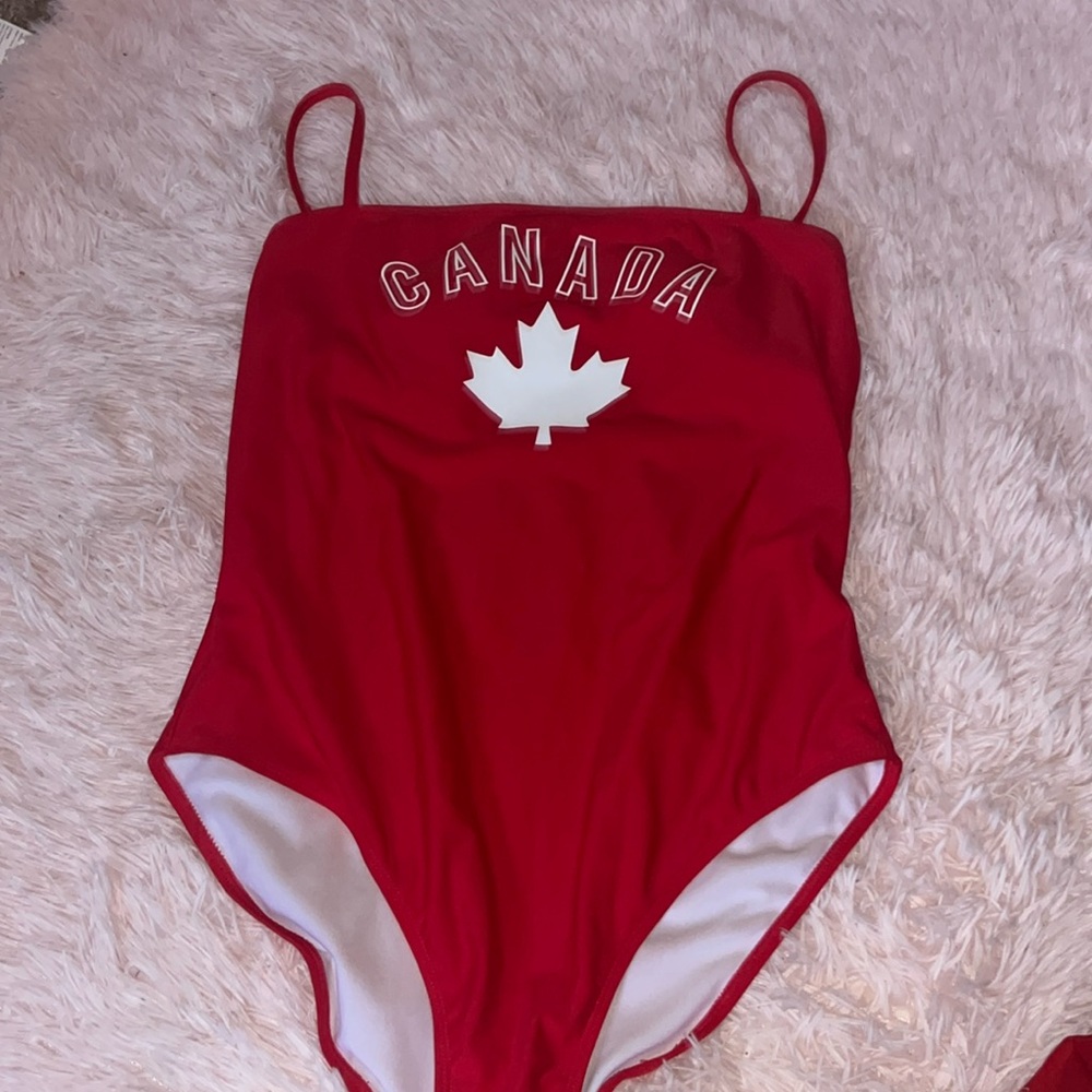 XL CANADA Swimsuit one peice